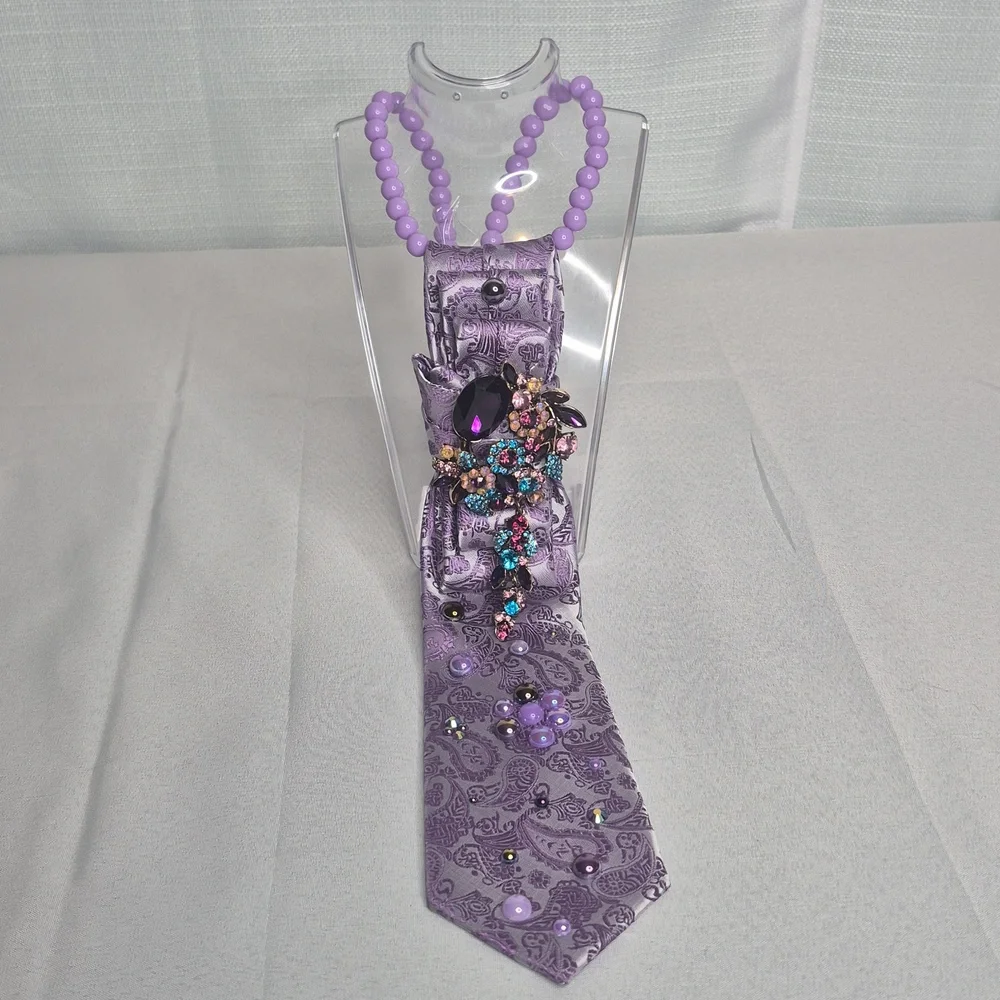Handcrafted Luxury Fashion Necktie Necklace 📿 (PURPLE - LICIOUS)